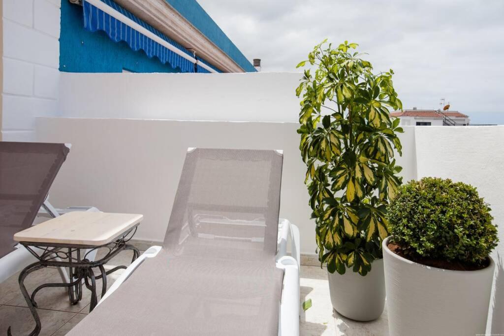 Apartment Laura Playa la Arena Puerto de Santiago  Bagian luar foto