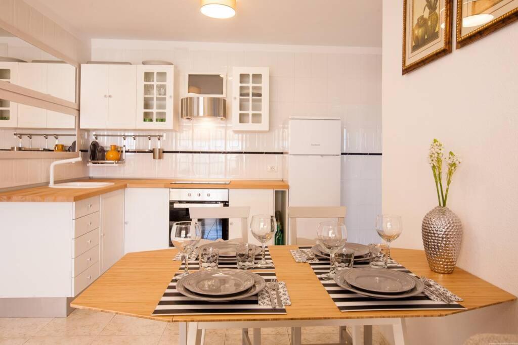 Apartment Laura Playa la Arena Puerto de Santiago  Bagian luar foto