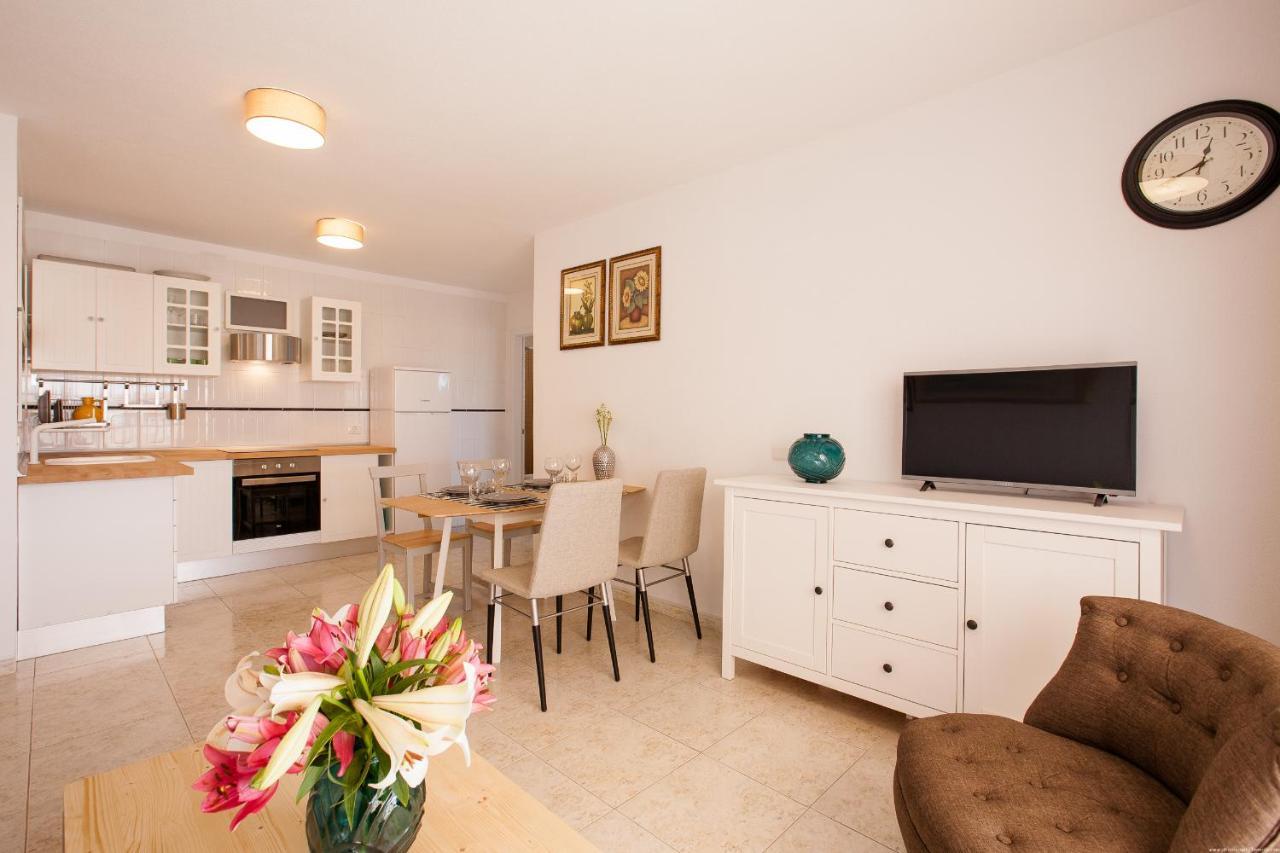 Apartment Laura Playa la Arena Puerto de Santiago  Bagian luar foto