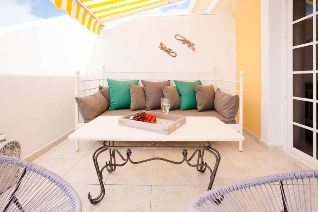 Apartment Laura Playa la Arena Puerto de Santiago  Bagian luar foto